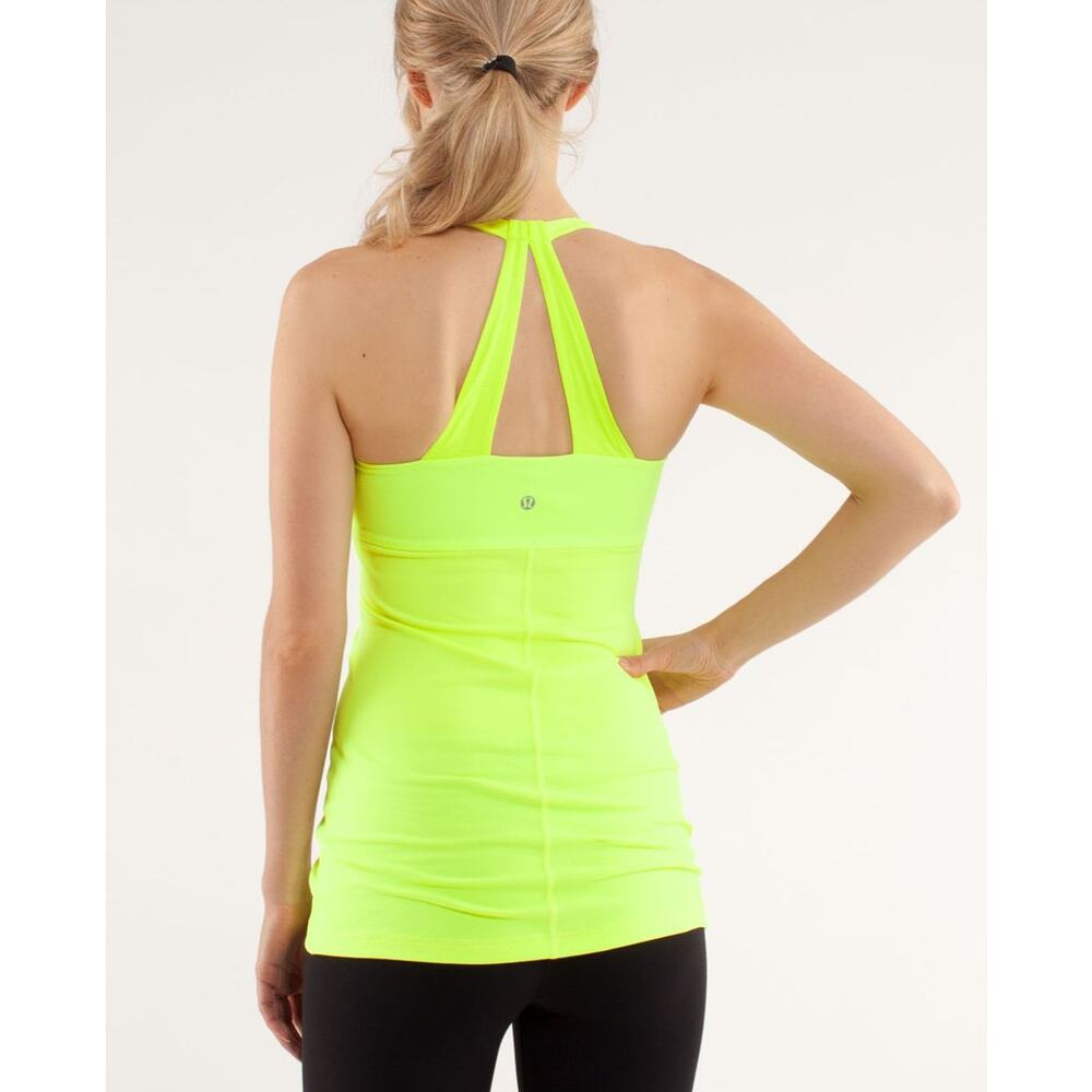 Lululemon Scoop Me Up Tank Top in Ray Bright Yellow Size 4